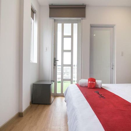 Reddoorz Plus @ Tran Quang Khai Street Хошимин Экстерьер фото