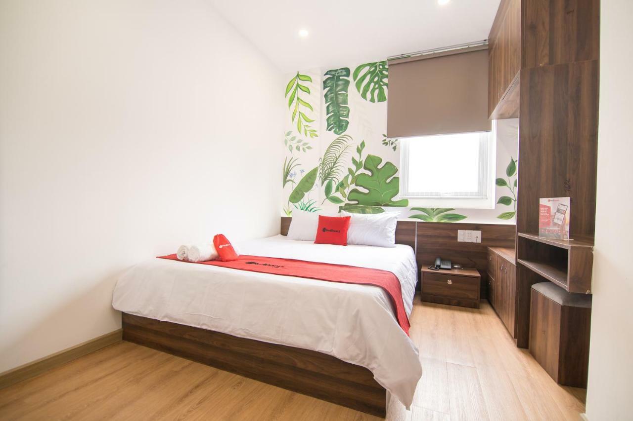 Reddoorz Plus @ Tran Quang Khai Street Хошимин Экстерьер фото